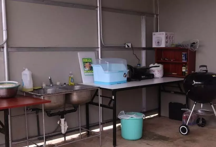 Lucky Home Hotel And Apartment