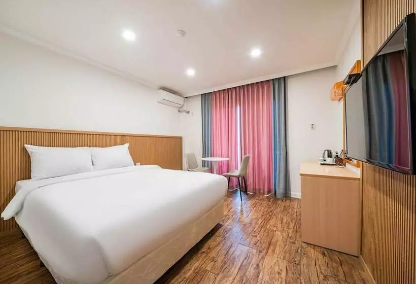 مُتل Sokcho Hotel Cheongcho
