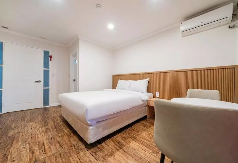 مُتل Sokcho Hotel Cheongcho