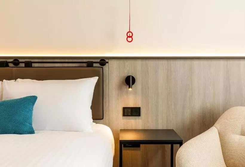 Southgate Hotel London