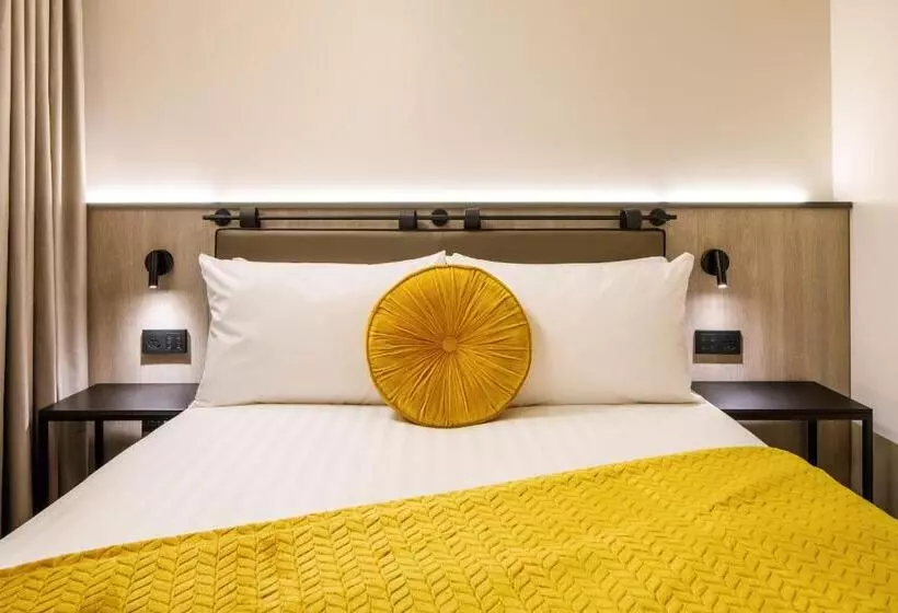 Southgate Hotel London