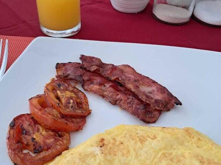 Avana Hotel & Dive Center Pemuteran