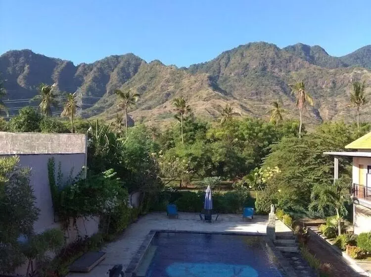 Avana Hotel & Dive Center Pemuteran