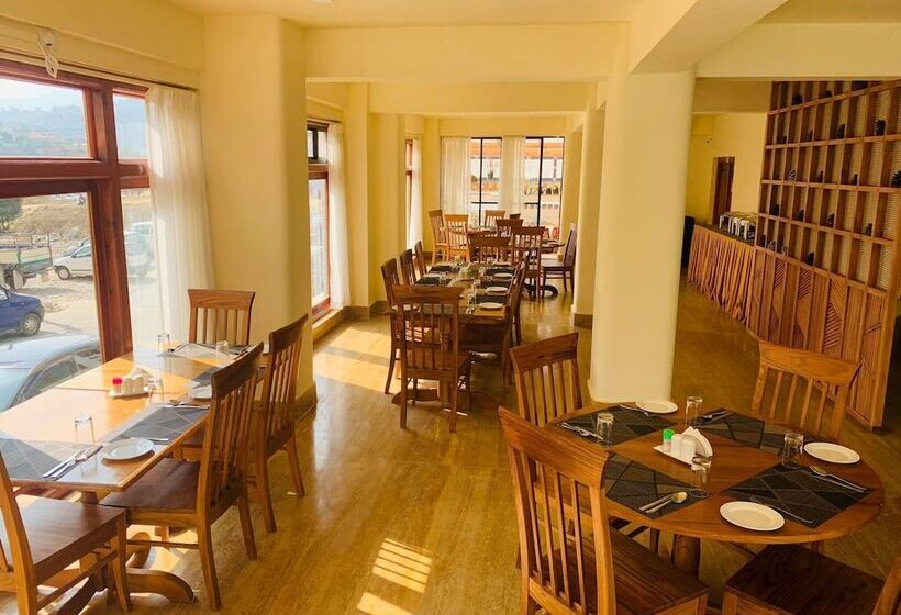 هتل Khuruu Khuruu