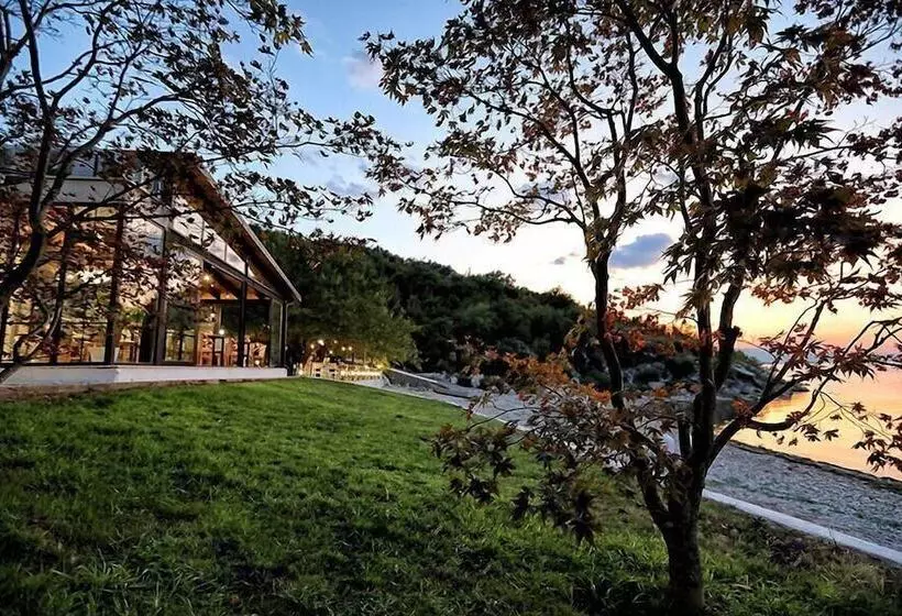 Hotel Labiatan