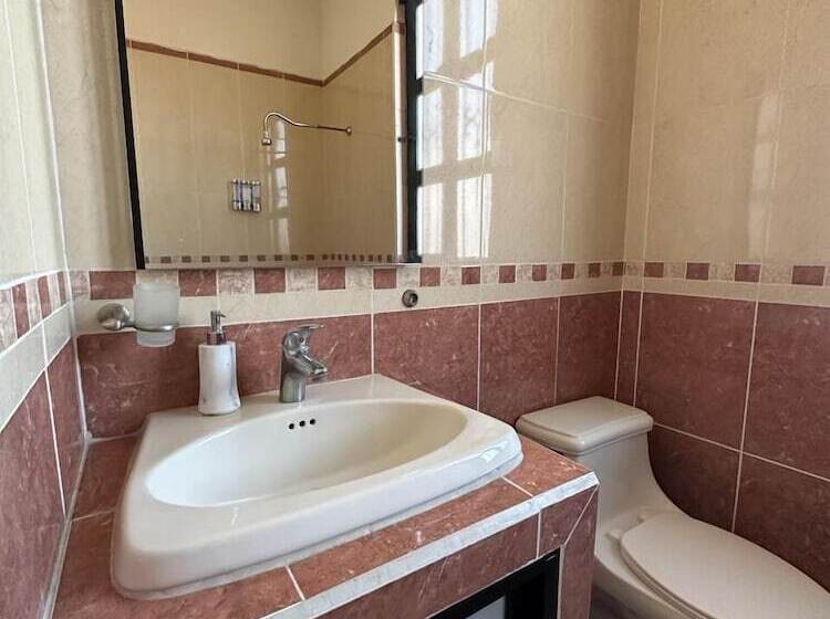 هتل Pueblo Grande