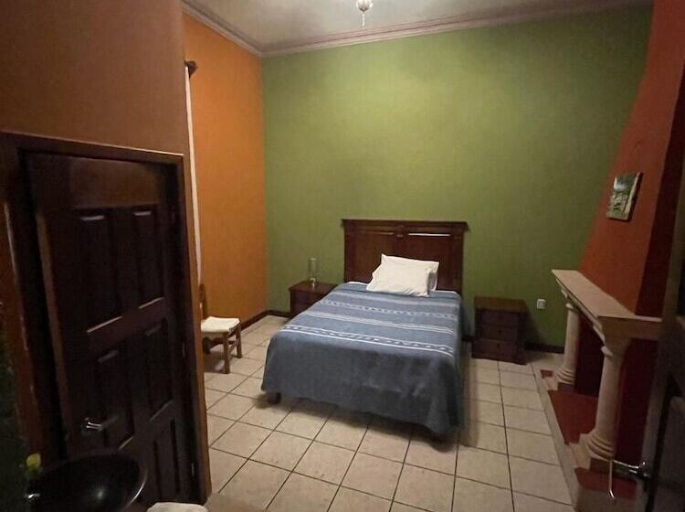 هتل Pueblo Grande