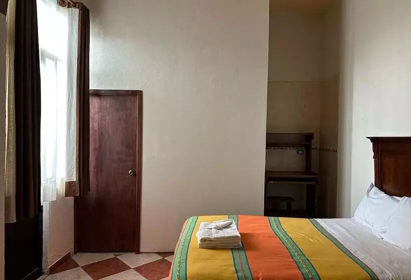 Hotelli Pueblo Grande