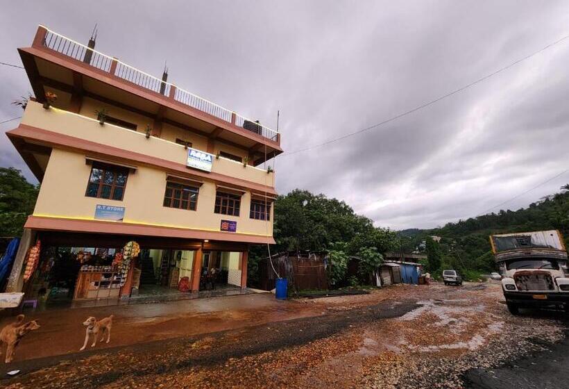 هتل Reba Food And Lodging Dawki