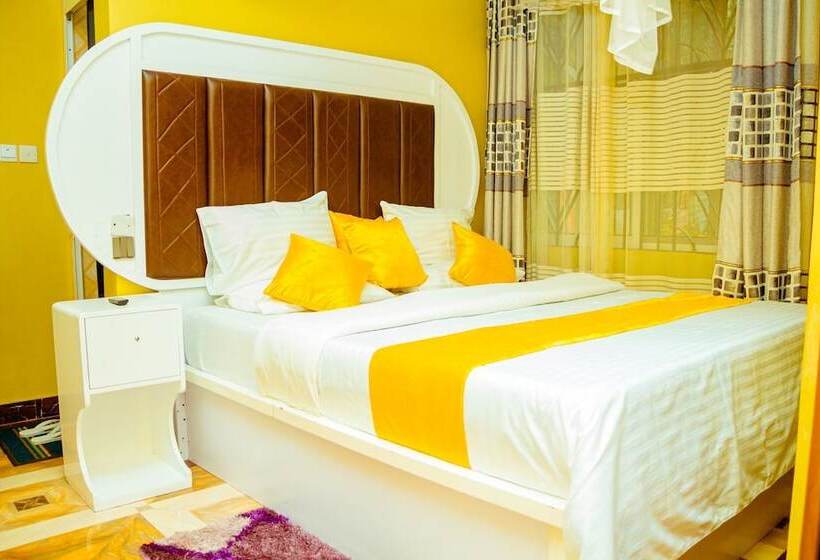 Отель Usungilo City