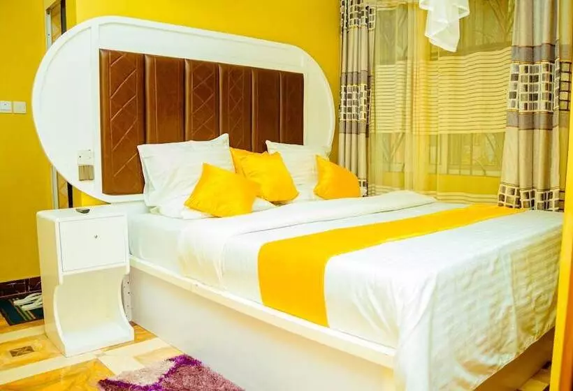 هتل Usungilo City