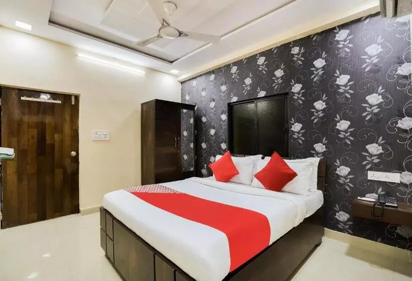 Oyo Hotel Sunrise