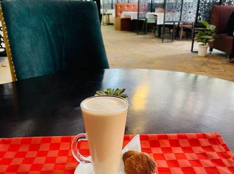 تختخواب و صبحانه Whitestar