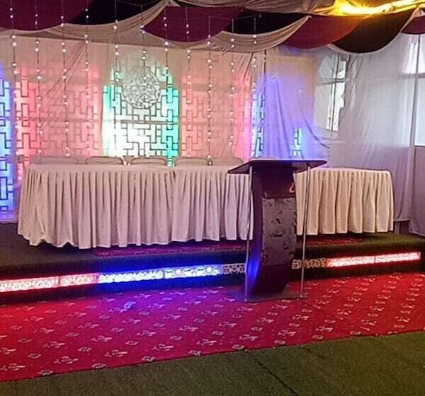 تختخواب و صبحانه Whitestar