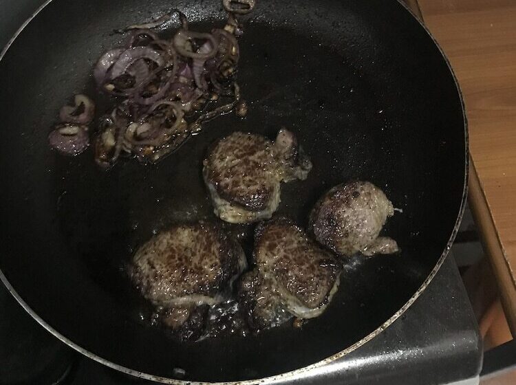 Guest House Hotel Chrisna Hostel