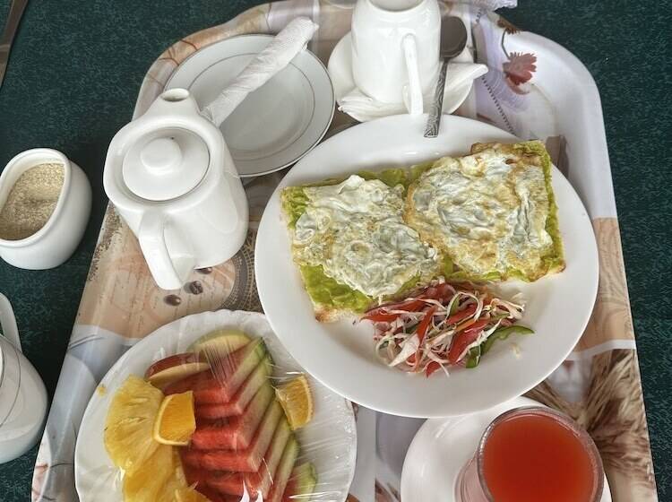 Hidden Treasure Hotel Entebbe