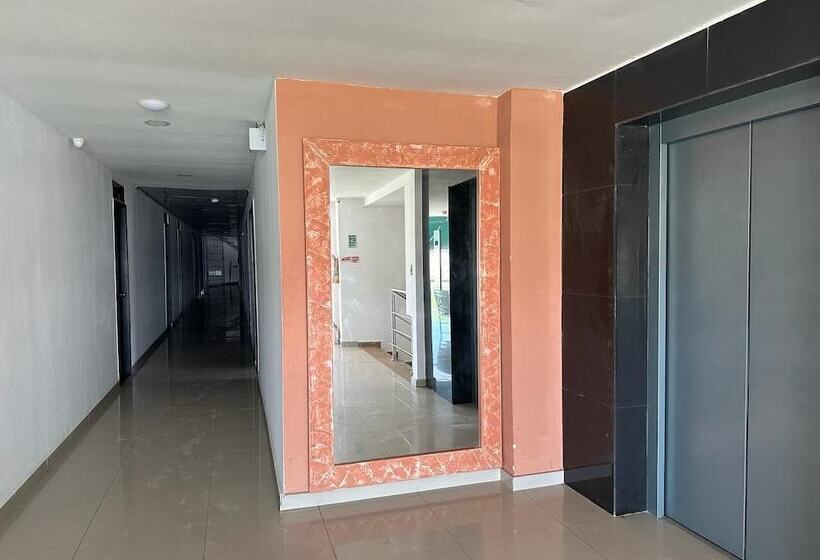 هتل Bazurto Plaza