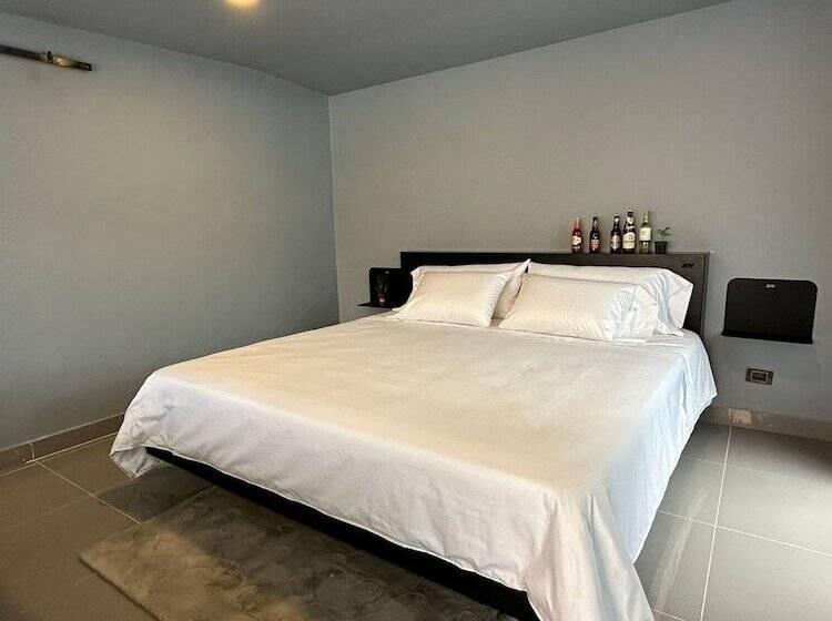 ホテル Hostel Joy Cll 85