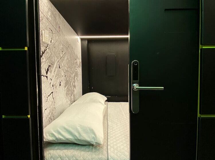 ホテル Hostel Joy Cll 85