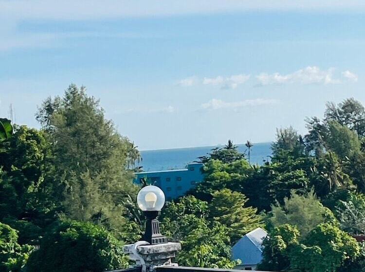 ホテル Krabi More