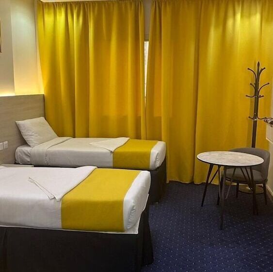 هتل Radwan Al Diyafah