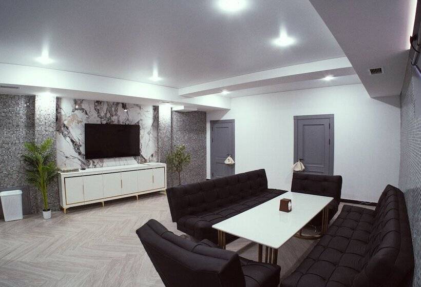 هتل Shymkent Park