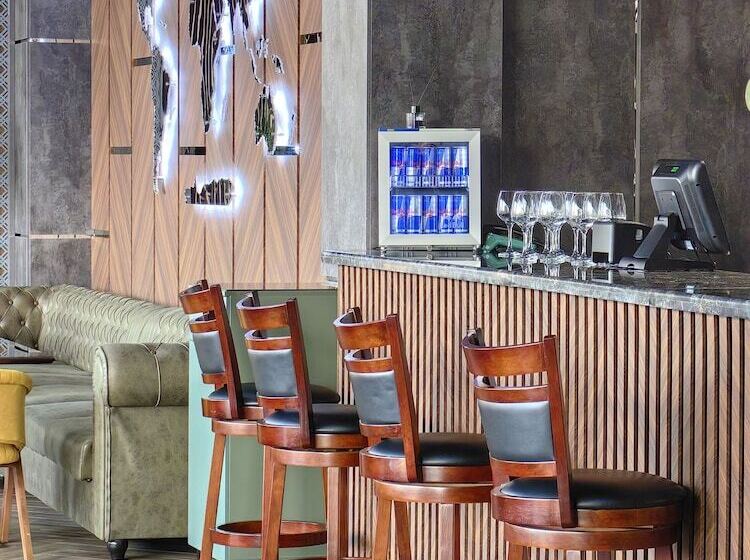 هتل Shymkent Park