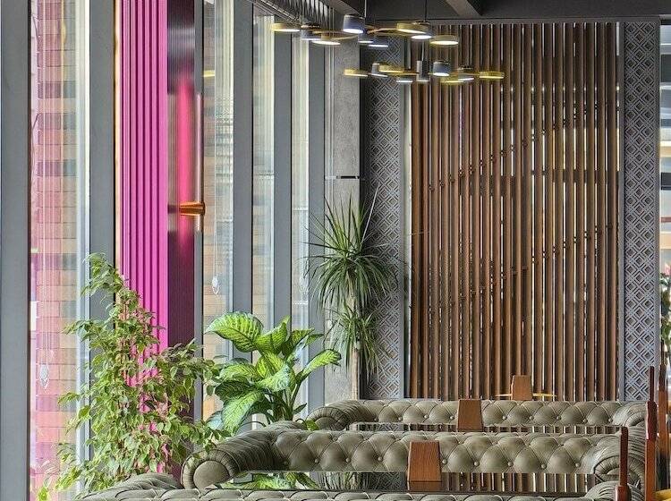 هتل Shymkent Park