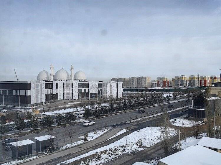 هتل Shymkent Park