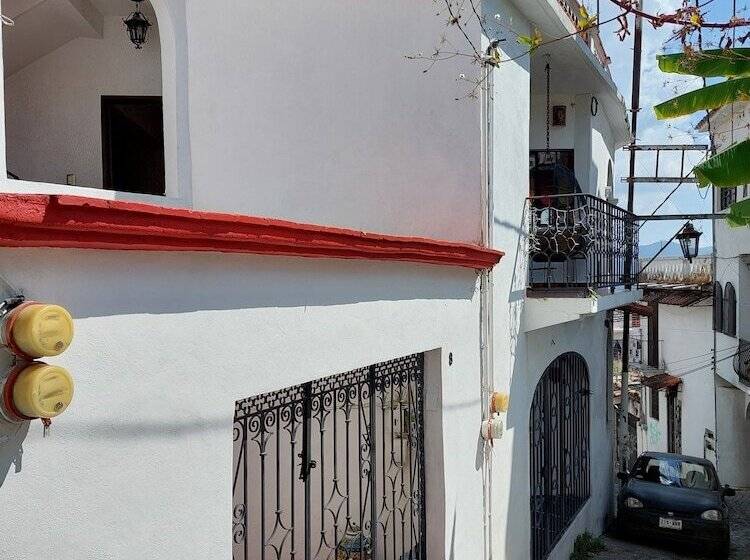 ペンション Casa Chanito