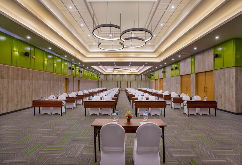 Rv Hotel Kutus Kutus