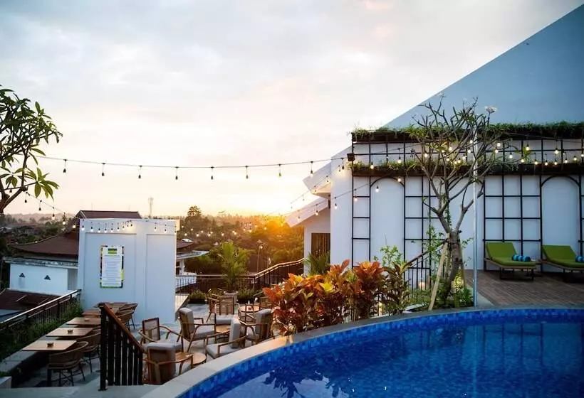 Rv Hotel Kutus Kutus