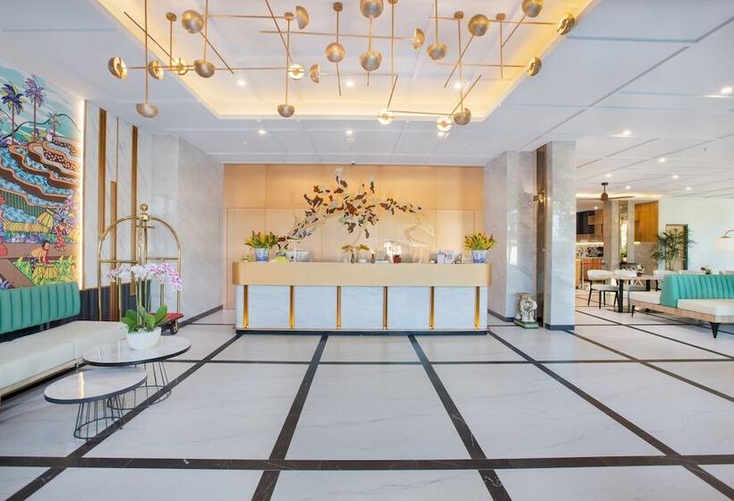 Rv Hotel Kutus Kutus