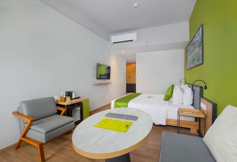 Rv Hotel Kutus Kutus