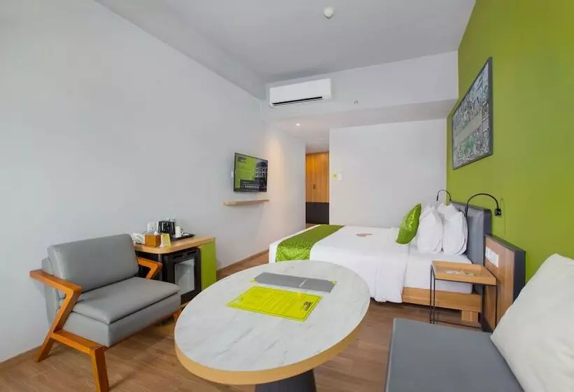 Rv Hotel Kutus Kutus