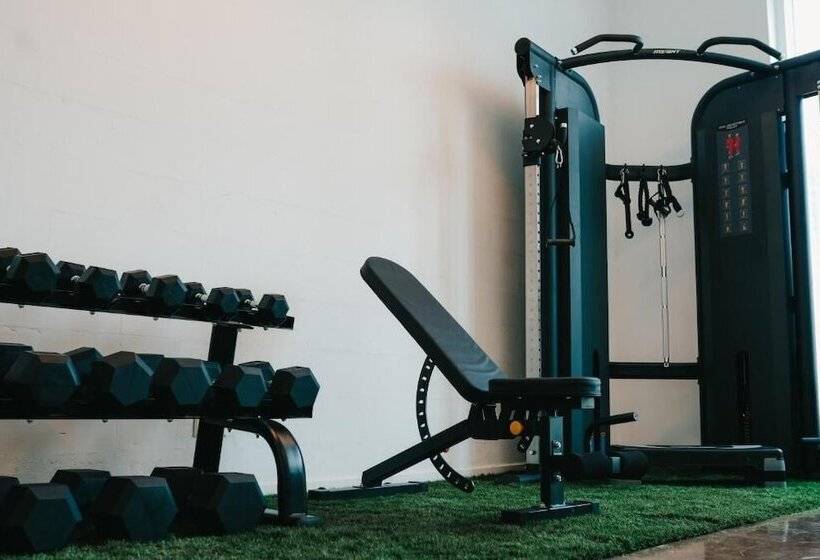 Shada Hotels Jumeirah Gardens