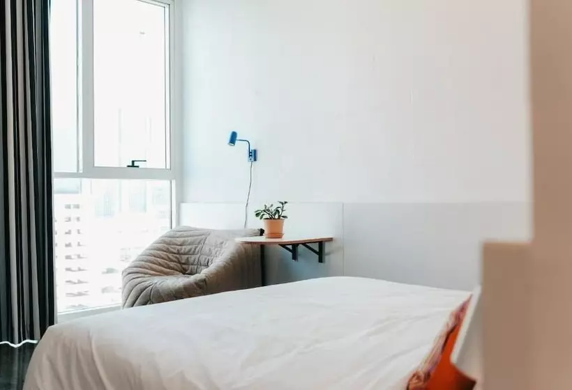 Shada Hotels Jumeirah Gardens