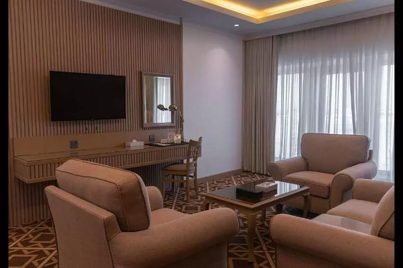 Best Western Plus Jeddah Hotel Madinah Road
