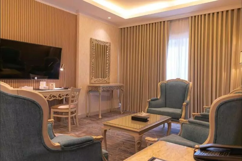 Best Western Plus Jeddah Hotel Madinah Road