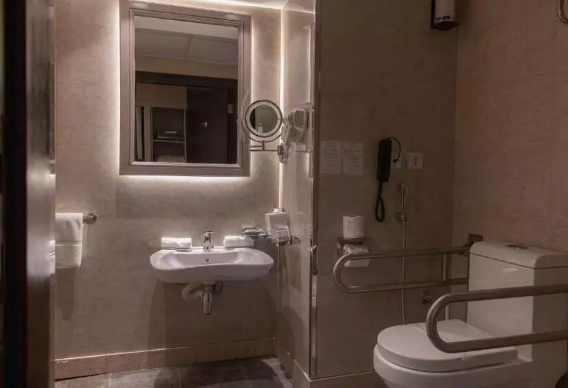 Best Western Plus Jeddah Hotel Madinah Road