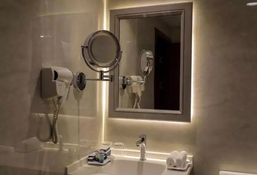 Best Western Plus Jeddah Hotel Madinah Road