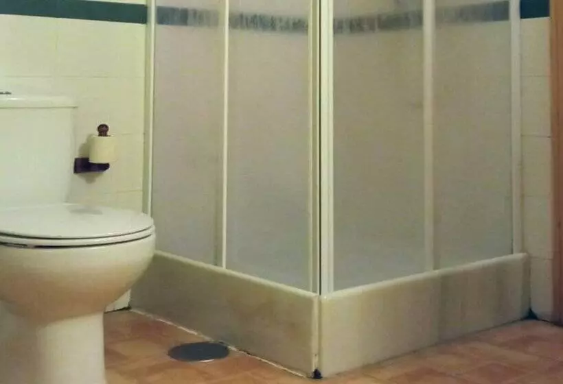 Apartamentos Las Tuyas 3000