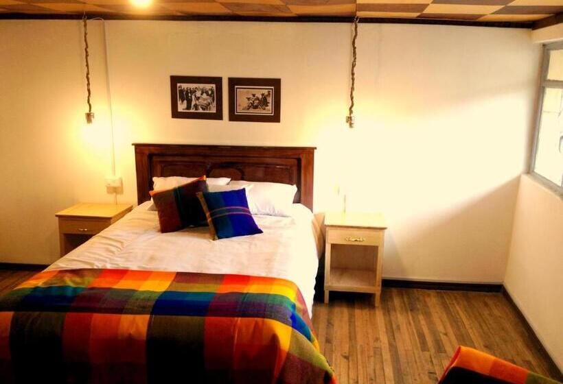 Hostel Hospedaje Los Ponchos