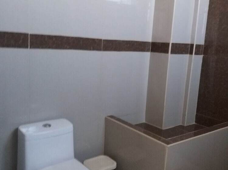 Amaris Hotel   Hostel