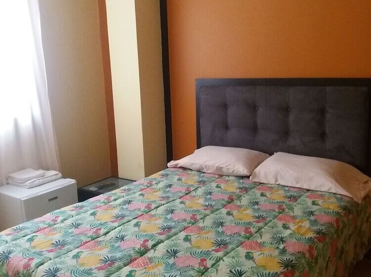 Amaris Hotel   Hostel