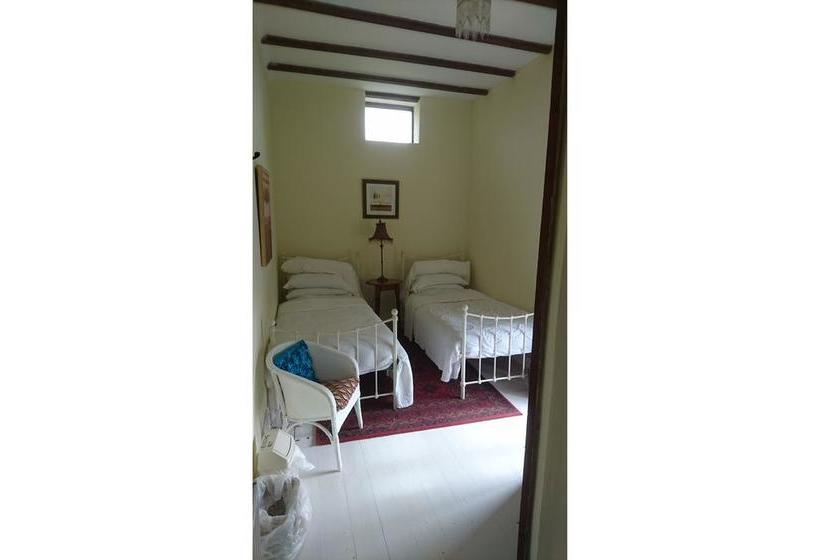 مبيت وإفطار Middle Mill