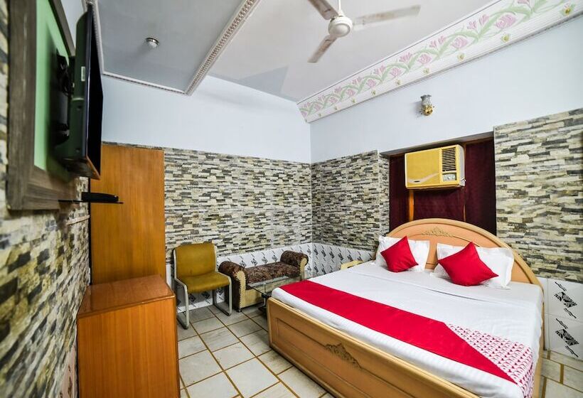 هتل Babu Heritage