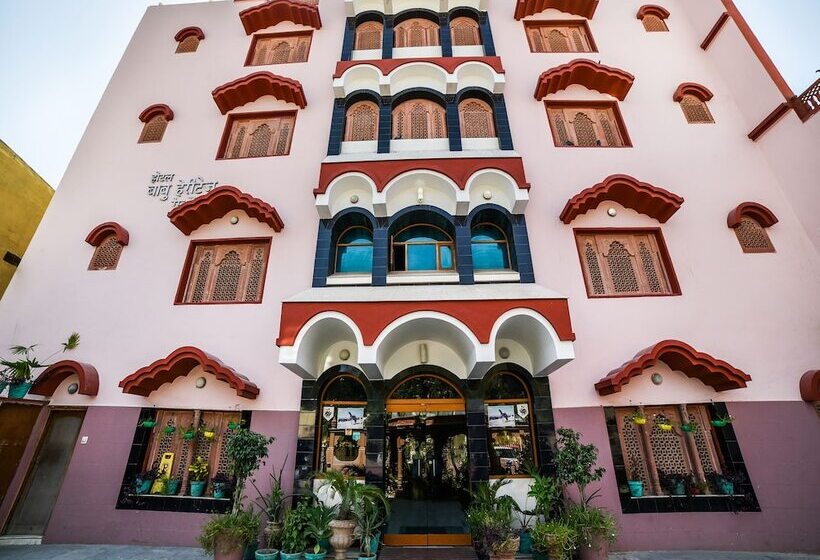 هتل Babu Heritage