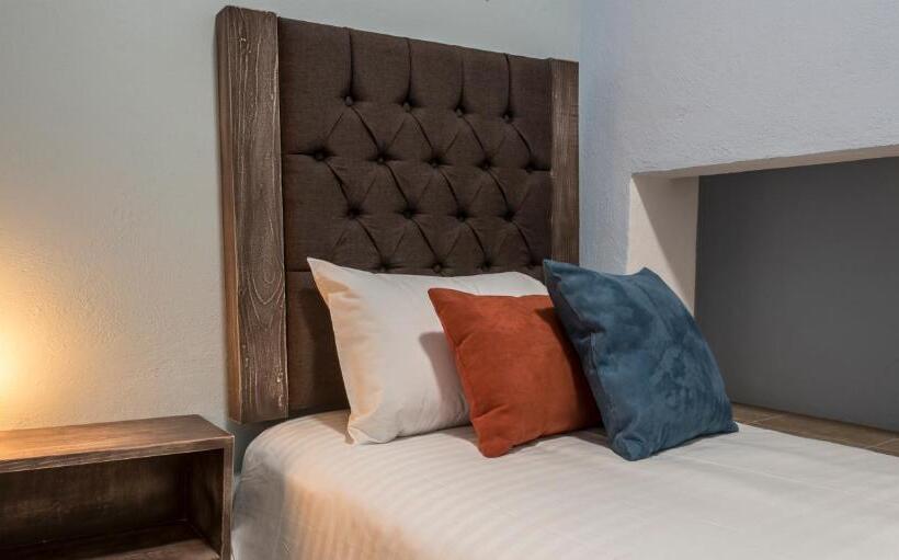 Отель Casa Aurora