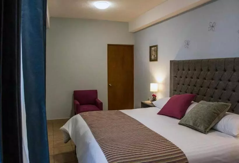 ホテル Casa Aurora